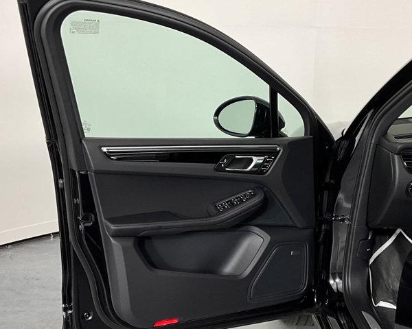2024 Porsche Macan S