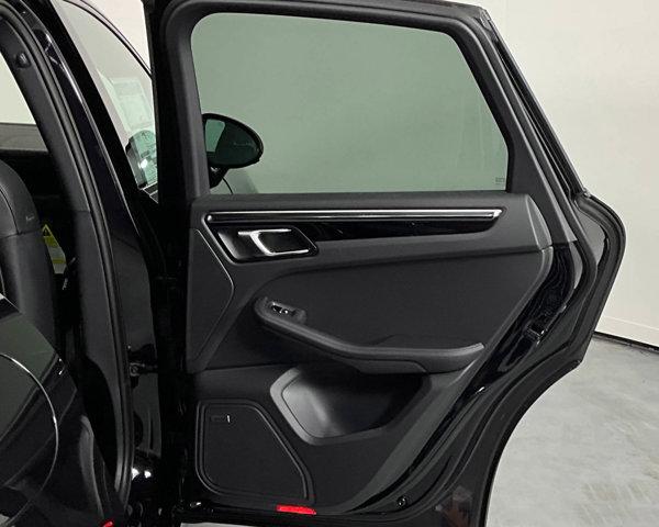 2024 Porsche Macan S