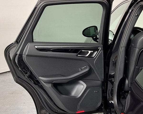2024 Porsche Macan S