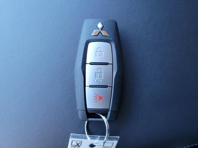 2024 Mitsubishi Outlander ES 2.5 S-AWC