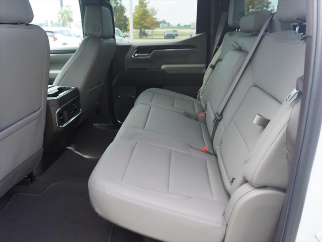 2024 GMC Sierra 1500 4WD Crew Cab Short Box SLT