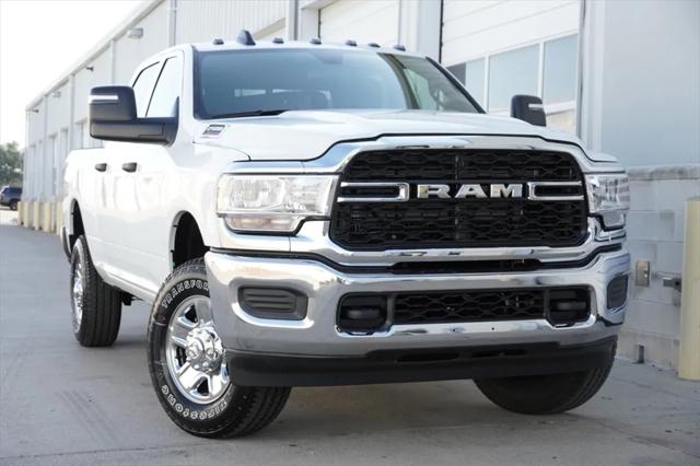 2024 RAM Ram 2500 RAM 2500 TRADESMAN CREW CAB 4X4 64 BOX