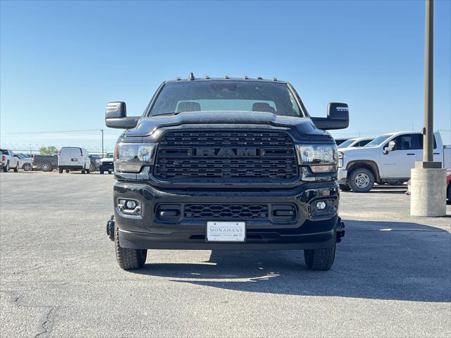 2024 RAM Ram 3500 RAM 3500 BIG HORN CREW CAB 4X4 8 BOX