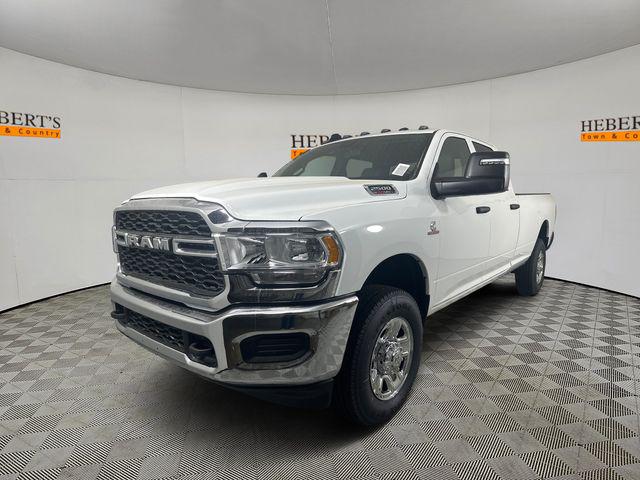 2024 RAM Ram 2500 RAM 2500 TRADESMAN CREW CAB 4X4 8 BOX