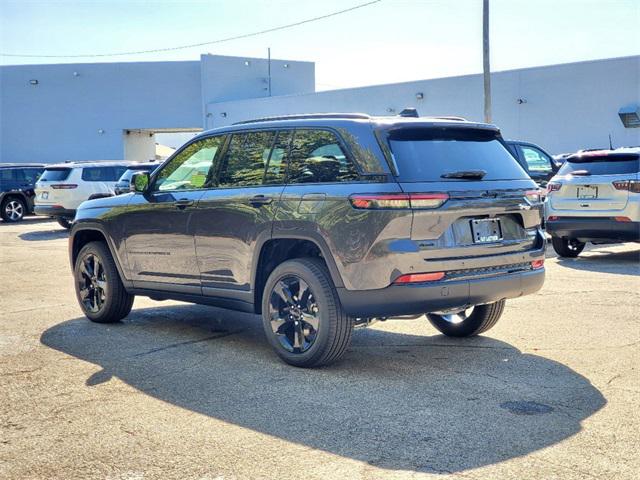 2024 Jeep Grand Cherokee GRAND CHEROKEE LIMITED 4X4