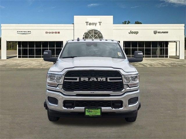 2024 RAM Ram 3500 Chassis Cab RAM 3500 TRADESMAN CREW CAB CHASSIS 4X4 60 CA