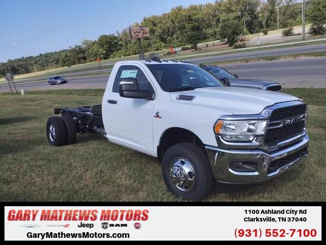 2024 RAM Ram 3500 Chassis Cab RAM 3500 TRADESMAN CHASSIS REGULAR CAB 4X4 84 CA