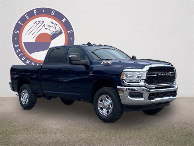 2024 RAM Ram 2500 RAM 2500 TRADESMAN CREW CAB 4X4 64 BOX