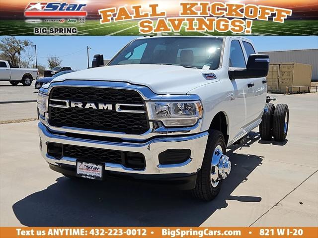 2024 RAM Ram 3500 Chassis Cab RAM 3500 TRADESMAN CREW CAB CHASSIS 4X4 60 CA