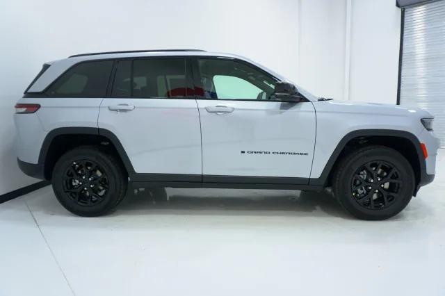 2024 Jeep Grand Cherokee GRAND CHEROKEE ALTITUDE X 4X2