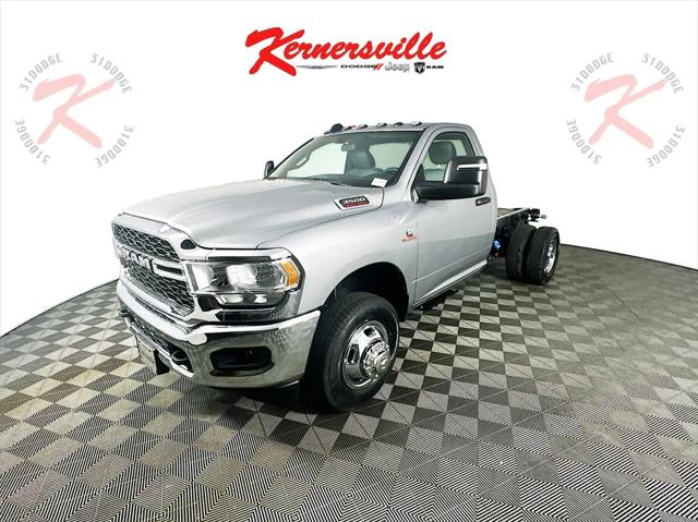 2024 RAM Ram 3500 Chassis Cab RAM 3500 TRADESMAN CHASSIS REGULAR CAB 4X4 60 CA