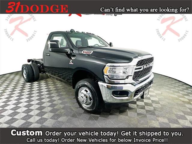 2024 RAM Ram 3500 Chassis Cab RAM 3500 TRADESMAN CHASSIS REGULAR CAB 4X4 60 CA