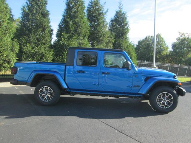 2024 Jeep Gladiator GLADIATOR SPORT S 4X4