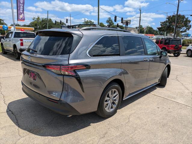 2021 Toyota Sienna XLE