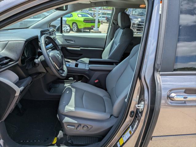 2021 Toyota Sienna XLE
