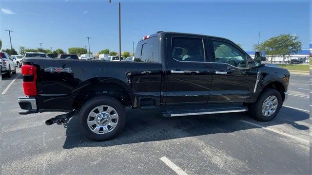 2023 Ford F-350 LARIAT