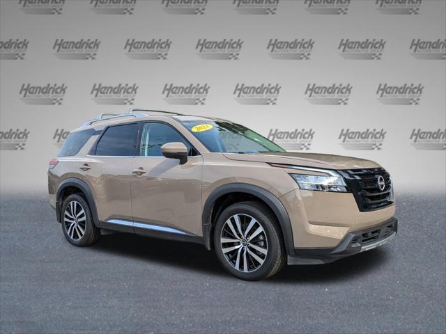 2023 Nissan Pathfinder Platinum FWD