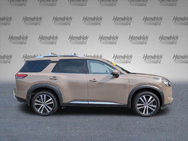 2023 Nissan Pathfinder Platinum FWD