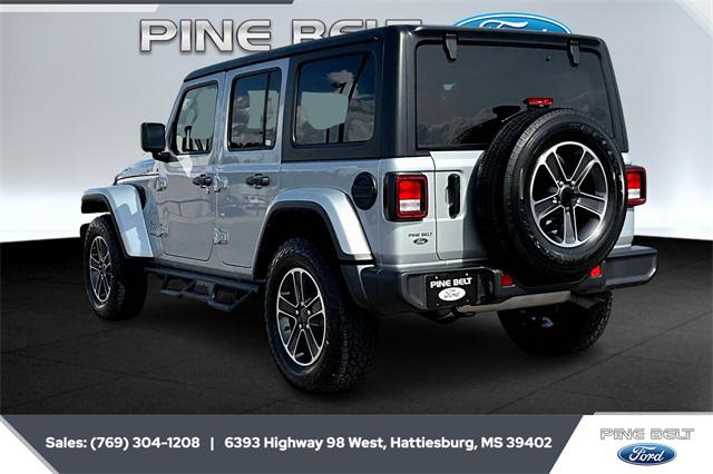 2023 Jeep Wrangler 4-Door Sahara 4x4
