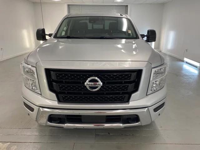 2020 Nissan TITAN Crew Cab SV 4x4