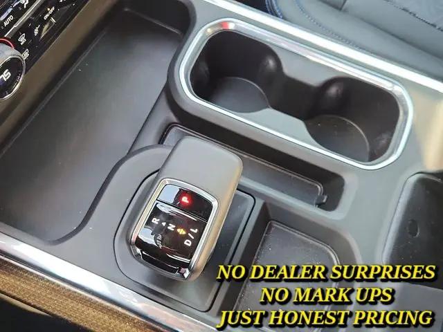 2024 Chevrolet Silverado 1500 4WD Crew Cab Short Bed RST