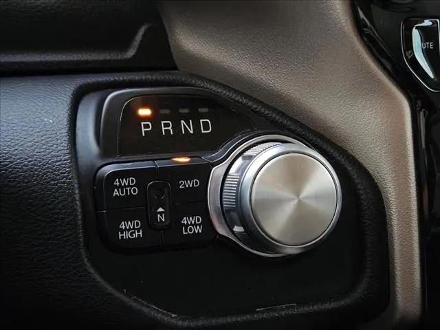 2020 Ram 1500 Laramie Crew Cab 4x4 5'7" Box
