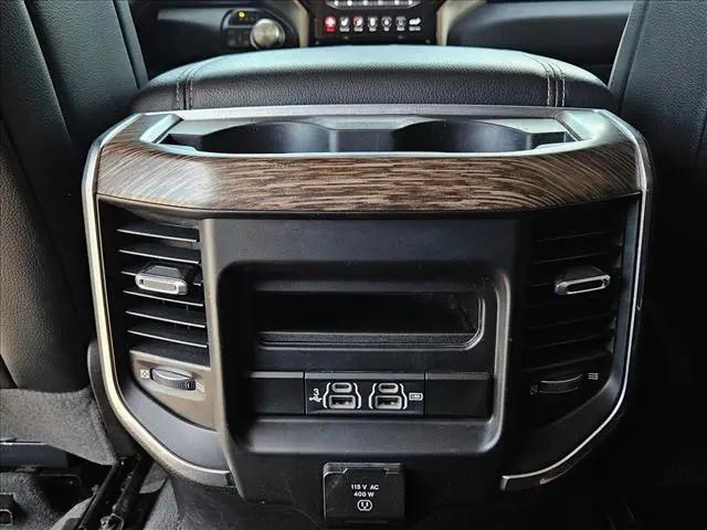 2020 Ram 1500 Laramie Crew Cab 4x4 5'7" Box