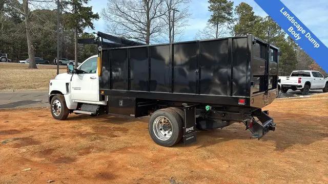 2024 Chevrolet Silverado 6500HD 1WT
