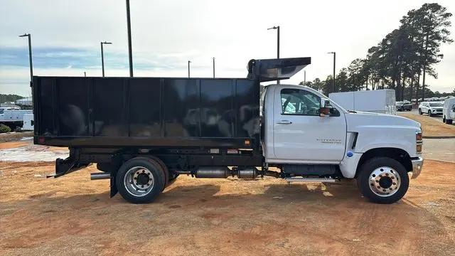 2024 Chevrolet Silverado 6500HD 1WT