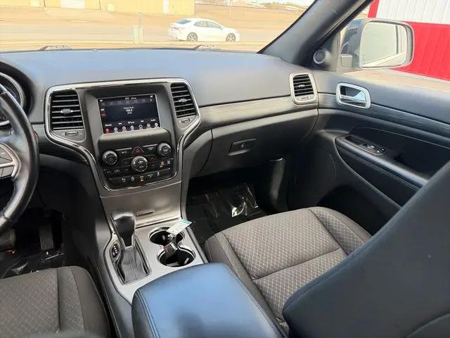 2020 Jeep Grand Cherokee Laredo 4X4
