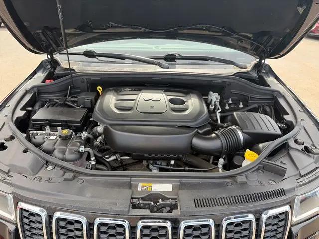 2020 Jeep Grand Cherokee Laredo 4X4
