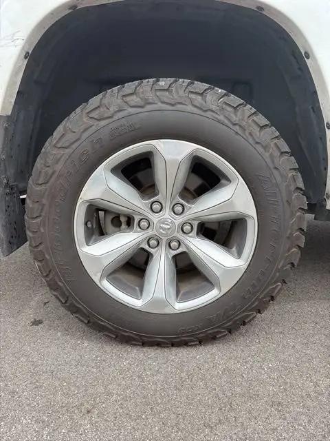 2019 Ram 1500 Limited Crew Cab 4x4 5'7" Box