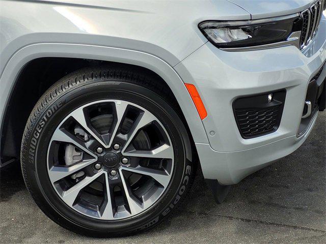 2024 Jeep Grand Cherokee GRAND CHEROKEE L OVERLAND 4X4