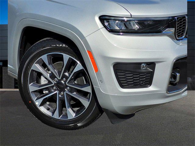 2024 Jeep Grand Cherokee GRAND CHEROKEE L OVERLAND 4X4