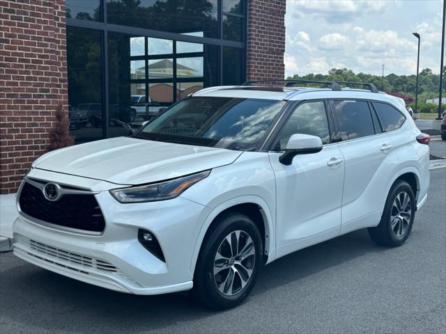 2021 Toyota Highlander XLE for sale in Oxford, NC