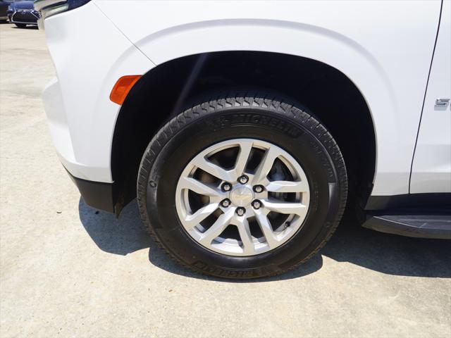 2022 Chevrolet Suburban 2WD LT