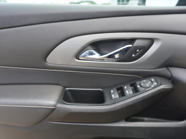 2023 Chevrolet Traverse FWD LT Leather