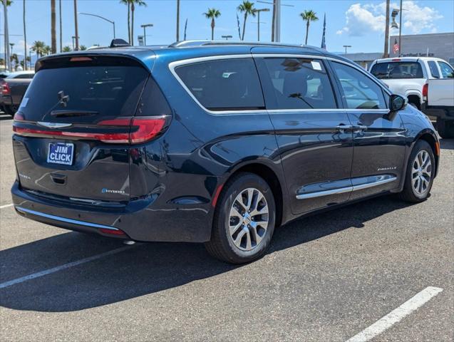 2024 Chrysler Pacifica Hybrid PACIFICA PLUG-IN HYBRID PINNACLE