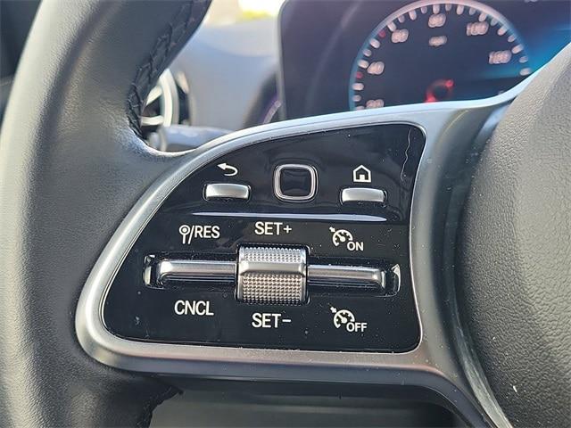 2023 Mercedes-Benz GLB Base
