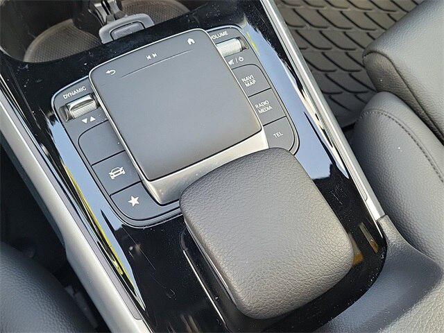 2023 Mercedes-Benz GLB Base
