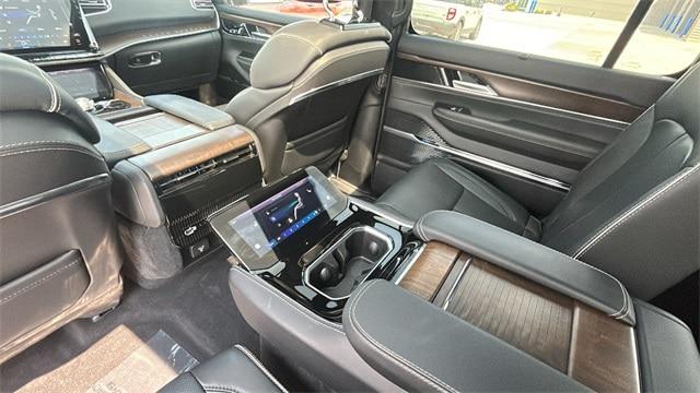 2023 Jeep Grand Wagoneer Series II 4x4