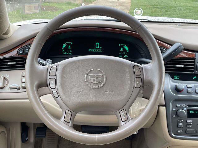 2005 Cadillac DeVille Standard