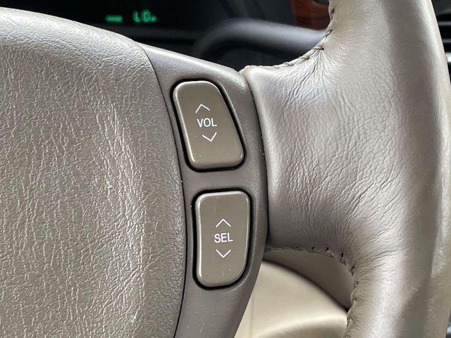 2005 Cadillac DeVille Standard