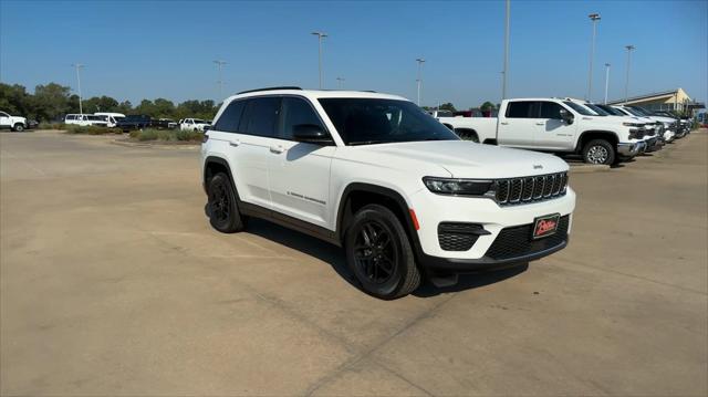 2024 Jeep Grand Cherokee Laredo X 4x4