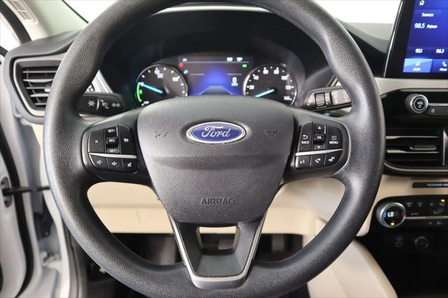 2021 Ford Escape SE Hybrid