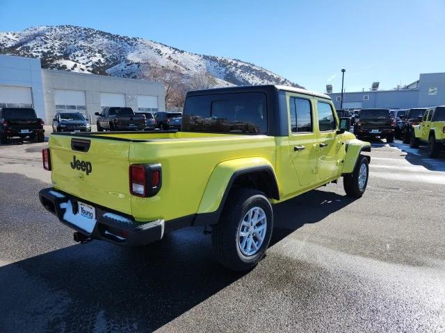 2023 Jeep Gladiator Sport S 4x4