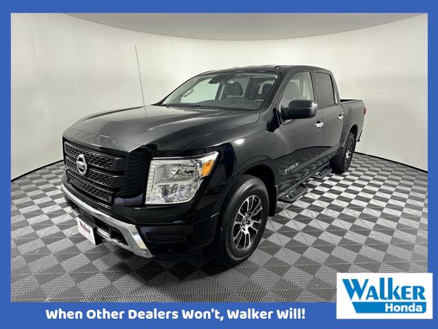 2021 Nissan TITAN Crew Cab SV 4x4