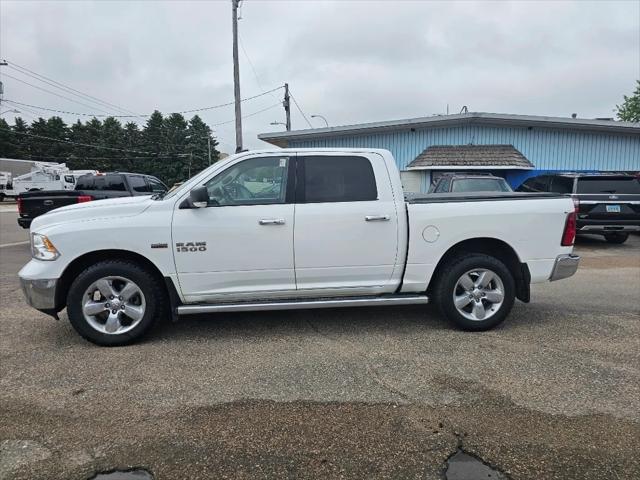 2017 RAM 1500 Big Horn Crew Cab 4x4 57 Box 2017 RAM 1500 Big Horn Crew Cab 4x4 57 Box