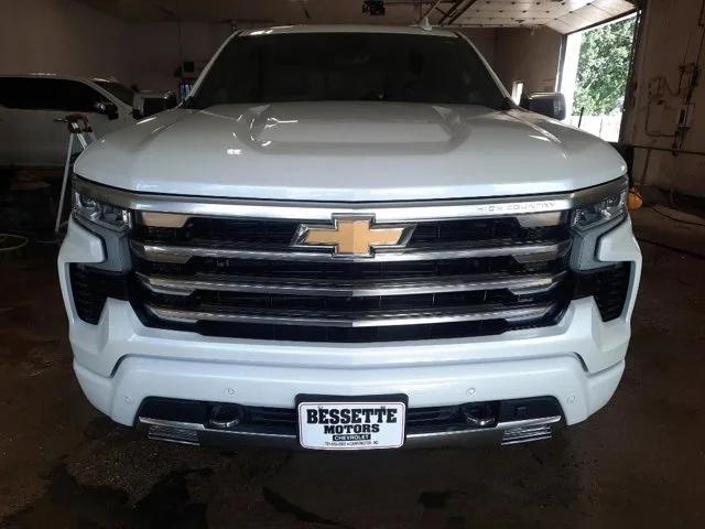 2023 Chevrolet Silverado 1500 4WD Crew Cab Standard Bed High Country 2023 Chevrolet Silverado 1500 4WD Crew Cab Standard Bed High Country