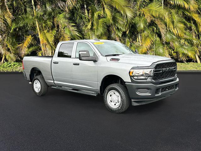 2024 RAM 2500 Tradesman Crew Cab 4x4 64 Box